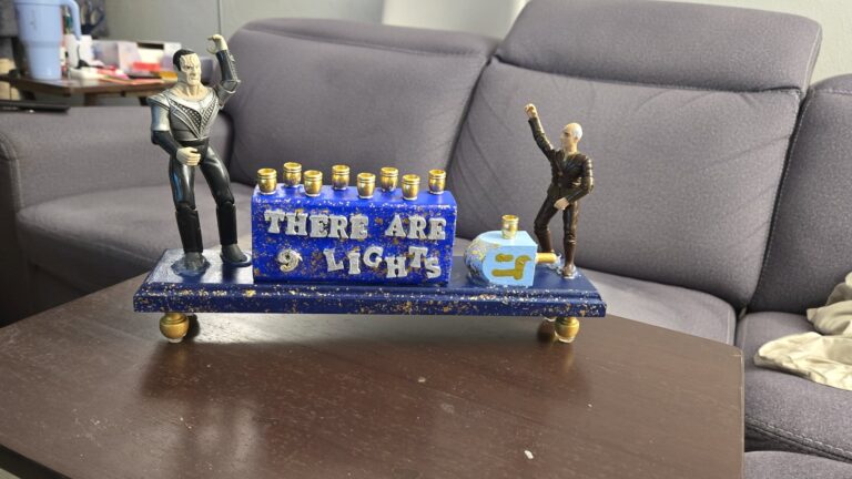 Ghostwriter conflicts; Kindle’s AI rights grab; secondhand royalties: Newsletter 17 December 2025